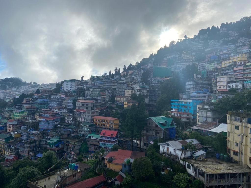 Norbu Thungkar Homestay Дарджилинг Экстерьер фото
